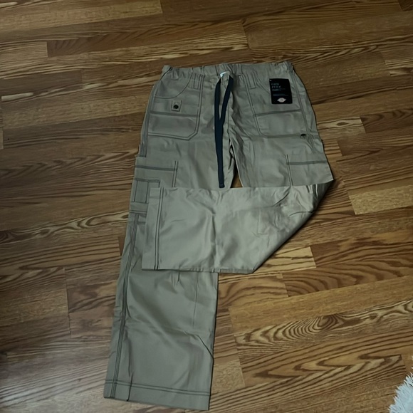 Brand new, dickie pants - Picture 1 of 7